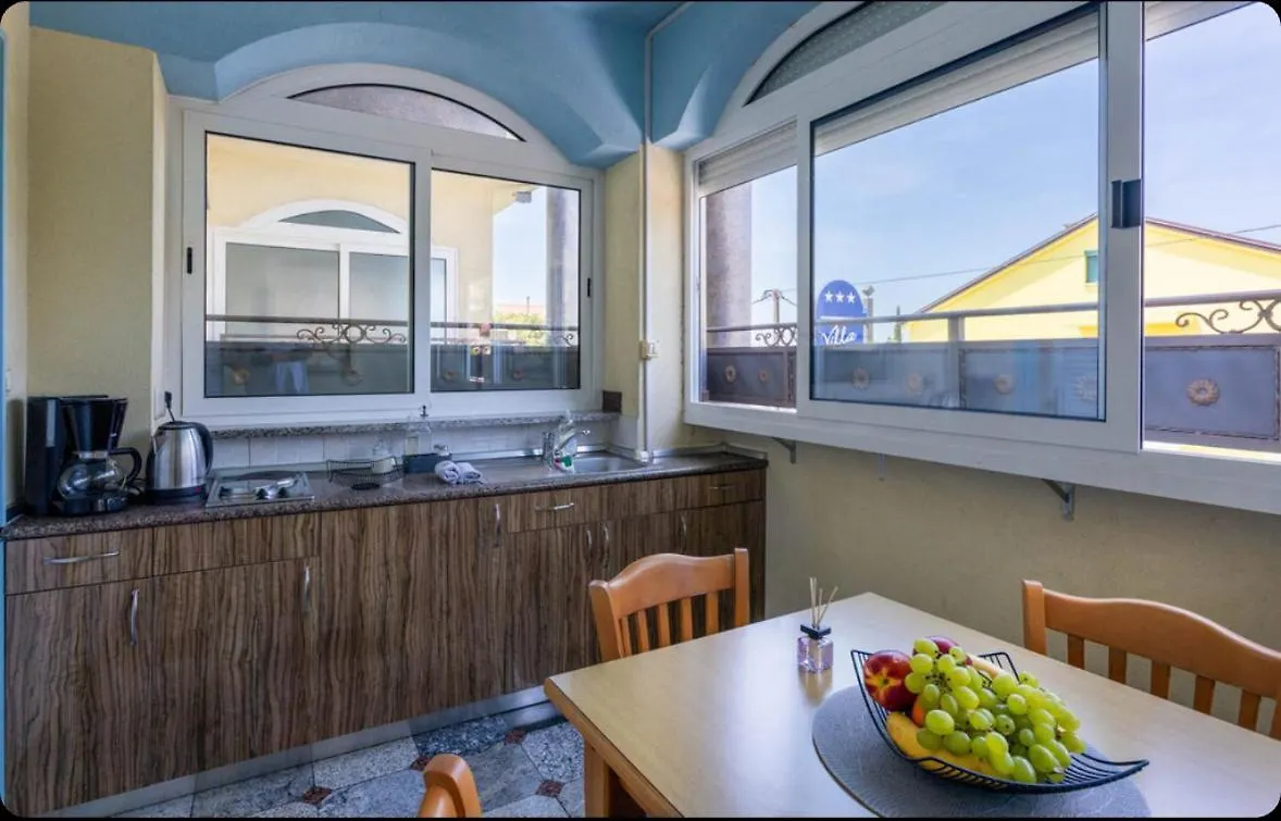 Guest house Villa Ana Selce Croatia