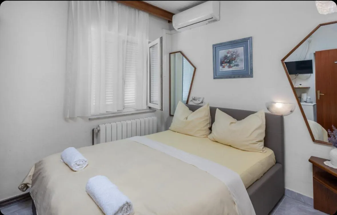 Villa Ana Selce